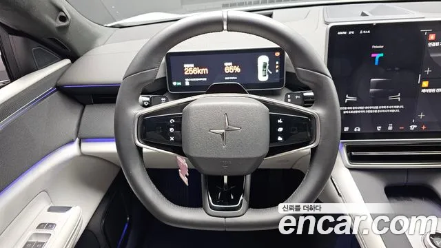 Polestar 4 2025 thumb 11