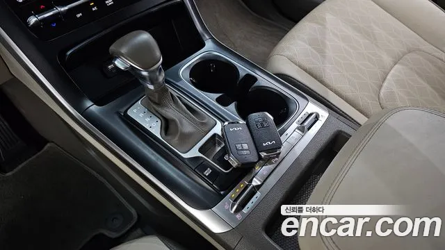 Kia Carnival 2023 thumb 9
