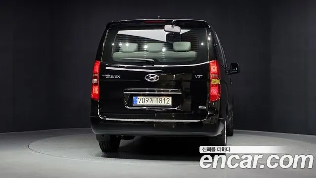 Hyundai Starex 2019 thumb 4