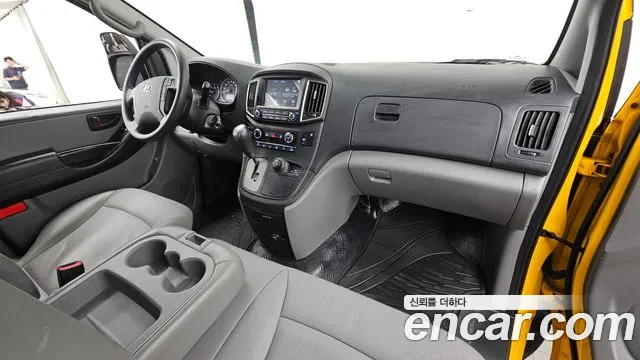 Hyundai Starex 2019 thumb 7