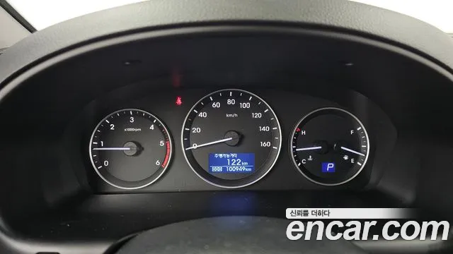 Hyundai Starex 2019 thumb 8