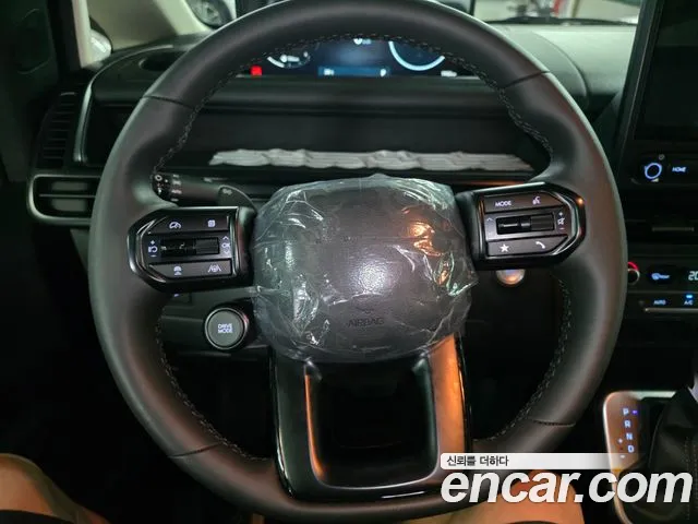 Hyundai Staria 2026 thumb 9
