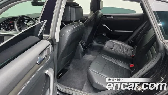 Volkswagen Arteon 2019 thumb 11