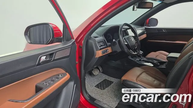 KG_Mobility_Ssangyong Rexton 2019 thumb 11