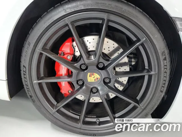 Porsche Cayman 2021 thumb 5