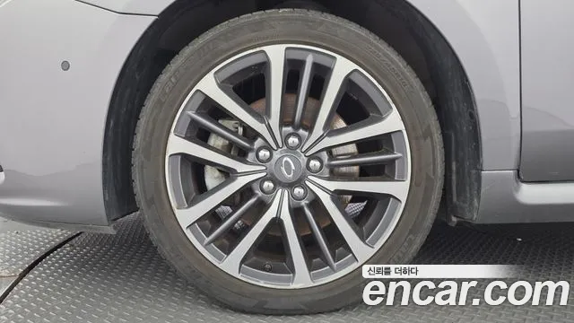 Renault Latitude 2017 thumb 5