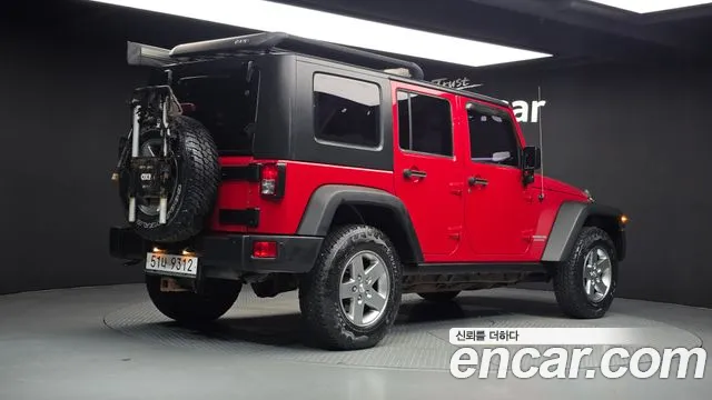Jeep Wrangler 2010 thumb 2