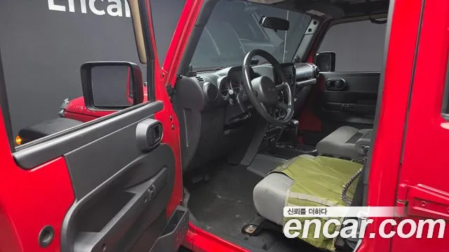 Jeep Wrangler 2010 thumb 10