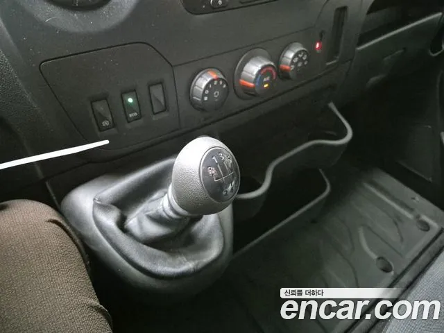 Renault Master 2019 thumb 8