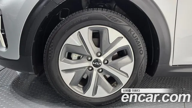 Kia Niro 2022 thumb 4