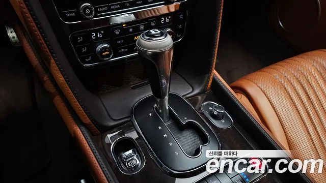 Bentley Continental 2015 thumb 9