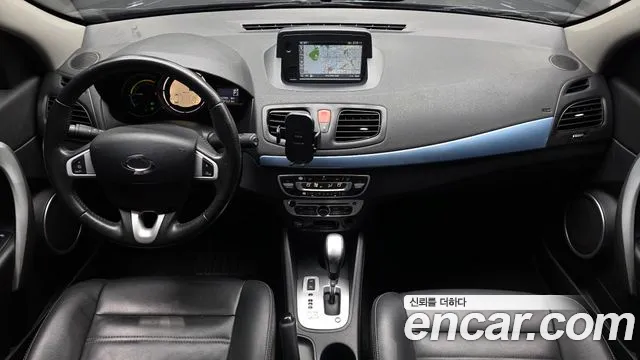 Renault Fluence 2015 thumb 7