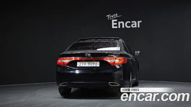 Hyundai Grandeur 2013 thumb 4