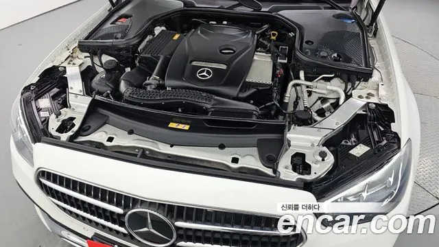 Mercedes-Benz E-Класс 2021 thumb 5