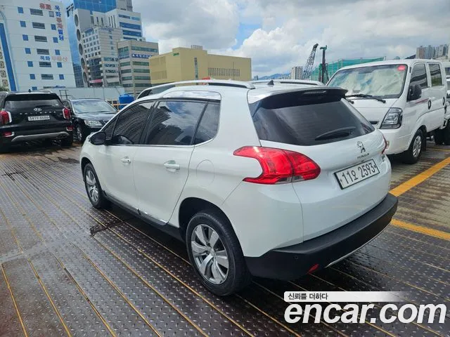 Peugeot 2008 2015 thumb 5
