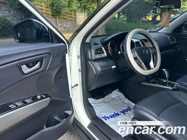 KG_Mobility_Ssangyong TIBOLI 2016 thumb 7