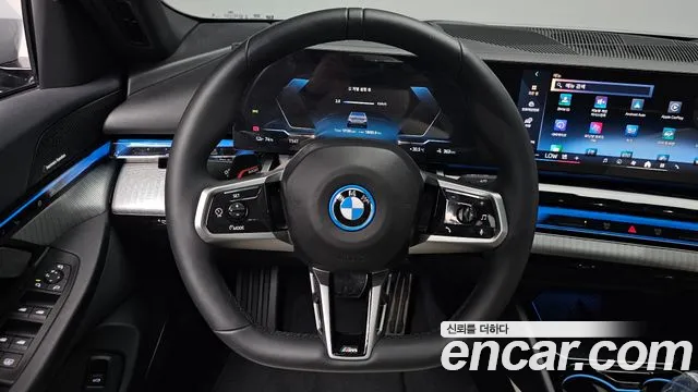 BMW i5 2025 thumb 12