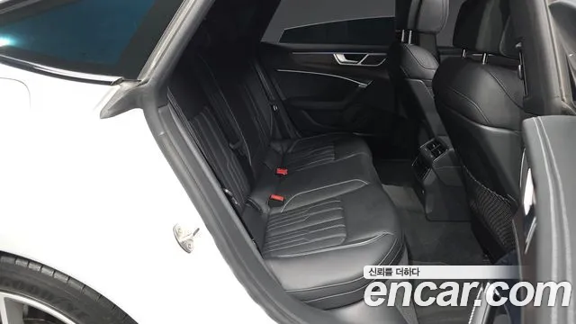 Audi A7 2023 thumb 12