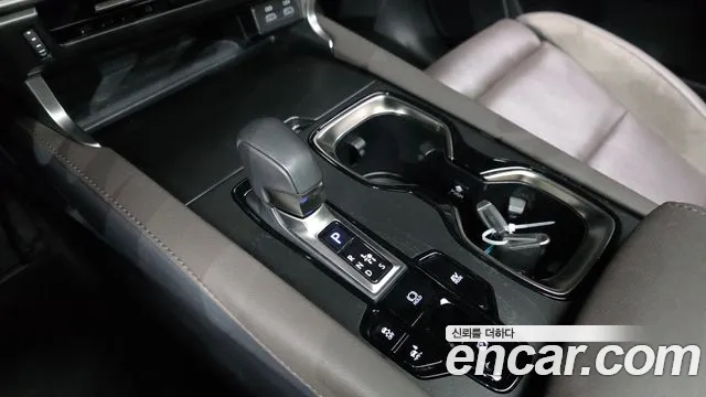 Lexus RX 2023 thumb 9
