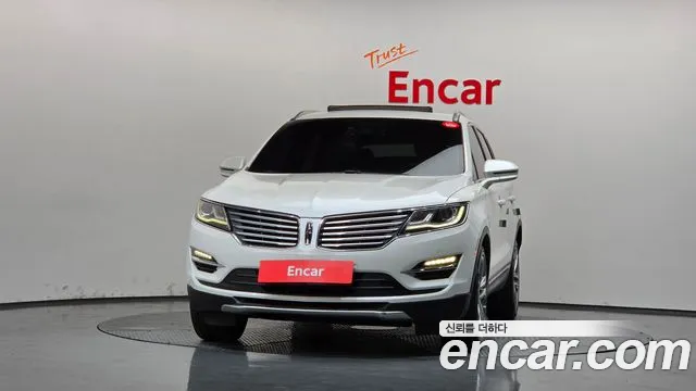 Lincoln MKC 2015 thumb 3
