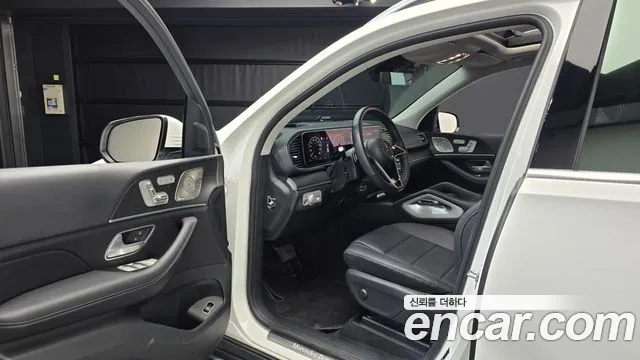 Mercedes-Benz GLE 2023 thumb 10