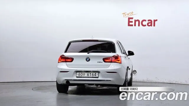 BMW 1 серии 2017 thumb 4