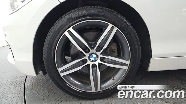 BMW 1 серии 2017 thumb 5