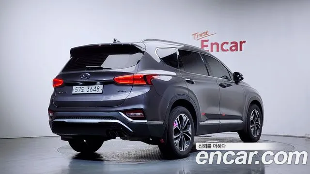 Hyundai Santa Fe 2018 thumb 2