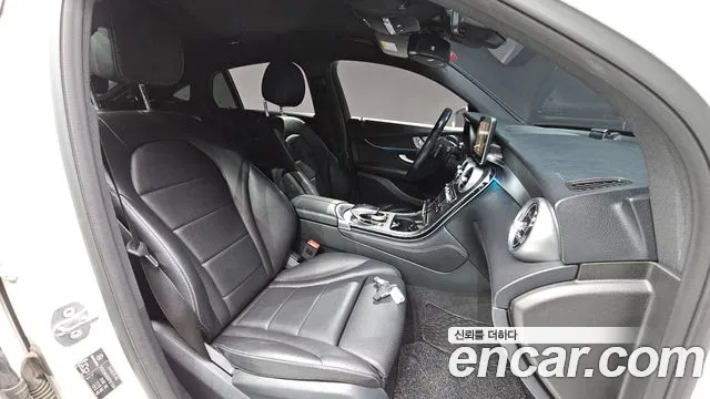 Mercedes-Benz GLC 2019 thumb 10