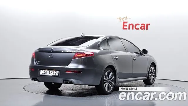 Renault Latitude 2018 thumb 2