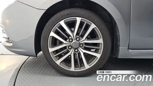 Renault Latitude 2018 thumb 5