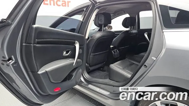 Renault Latitude 2018 thumb 12
