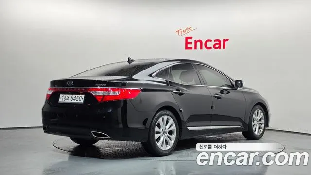 Hyundai Grandeur 2011 thumb 2
