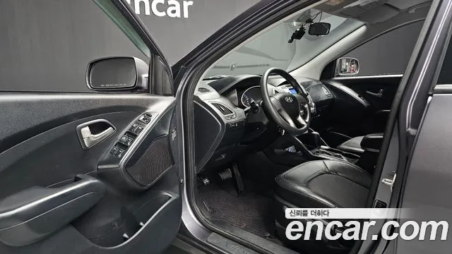 Hyundai Tucson 2010 thumb 10