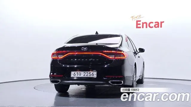Hyundai Grandeur 2017 thumb 4