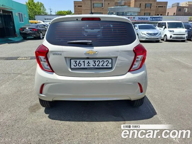 Chevrolet Spark 2019 thumb 4