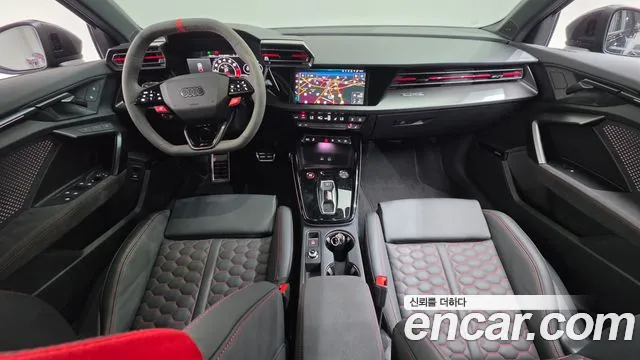 Audi RS3 2026 thumb 7