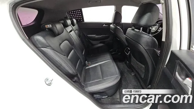 Kia Sportage 2016 thumb 11