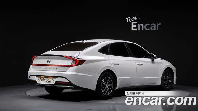 Hyundai Sonata 2021 thumb 2