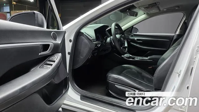 Hyundai Sonata 2021 thumb 10