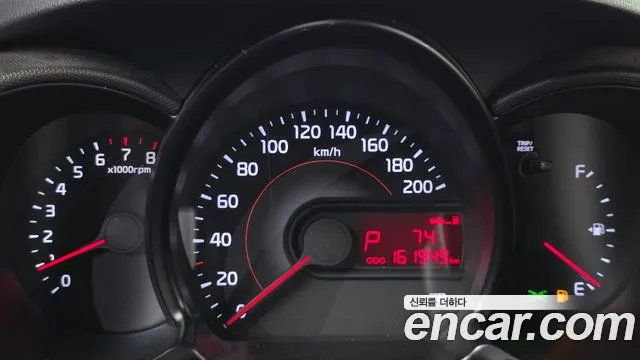 Kia Ray 2013 thumb 8
