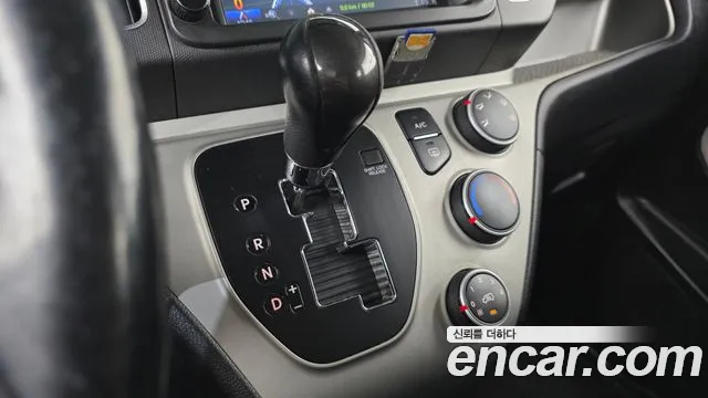 Kia Ray 2013 thumb 9
