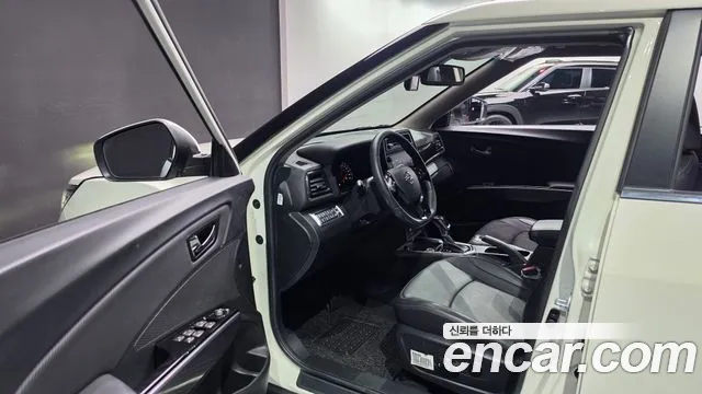 KG_Mobility_Ssangyong TIBOLI 2022 thumb 10