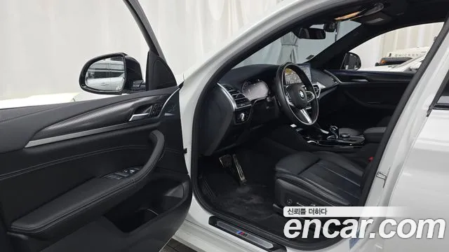 BMW X4 2024 thumb 10