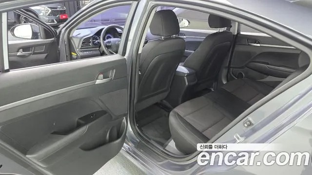 Hyundai Avante 2018 thumb 11
