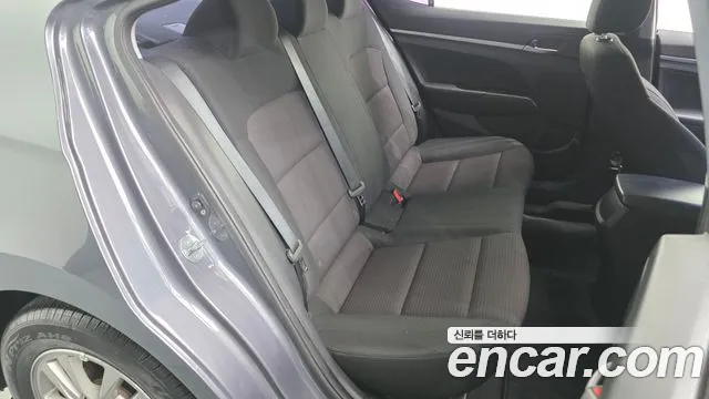 Hyundai Avante 2018 thumb 12