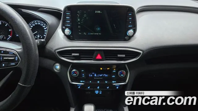 Hyundai Santa Fe 2018 thumb 12