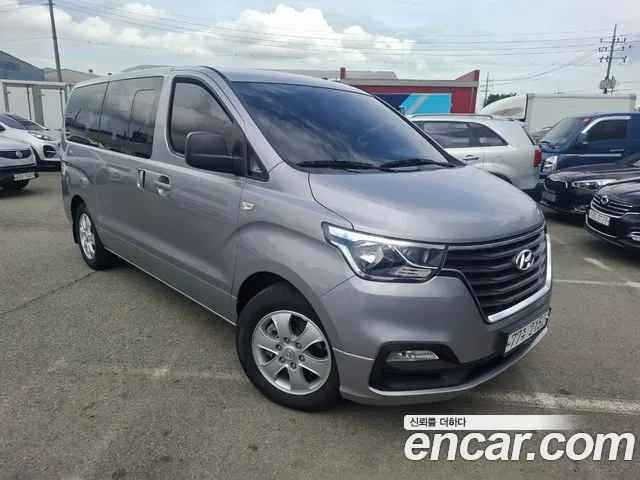 Hyundai Starex 2019 thumb 2