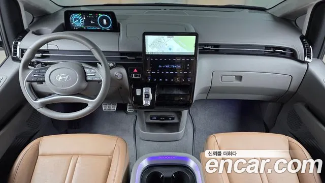 Hyundai Staria 2024 thumb 7