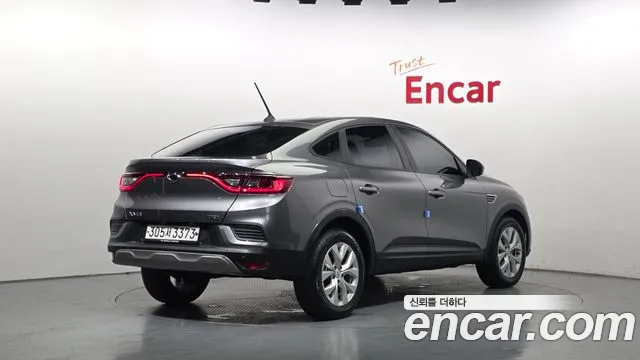 Renault Arkana 2020 thumb 2
